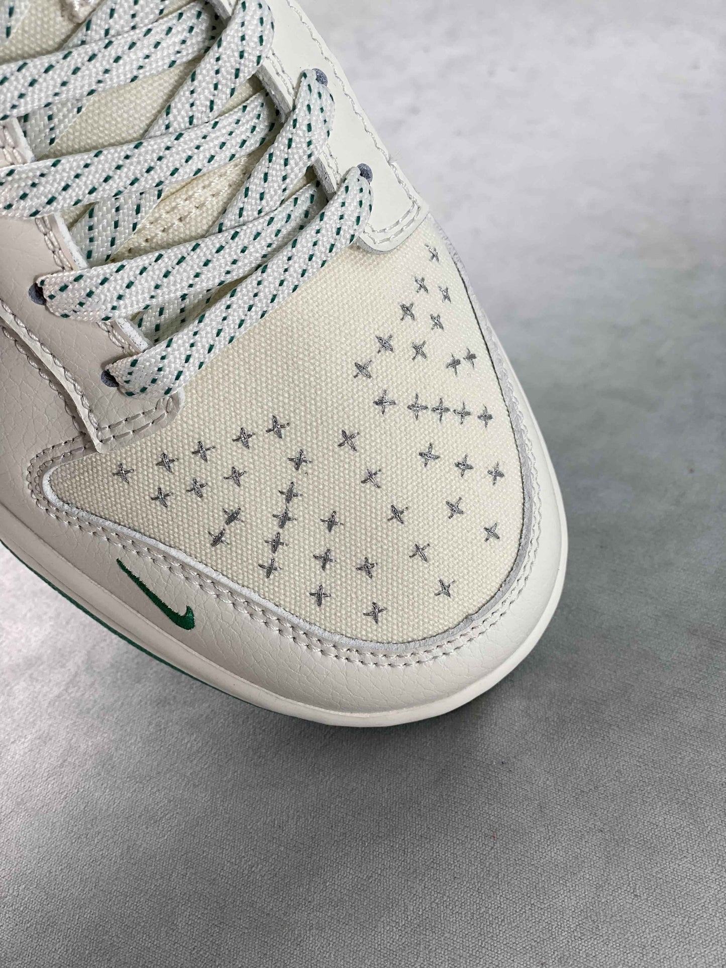 Custom Dunk SB Low x Travis Scott FC1688 109