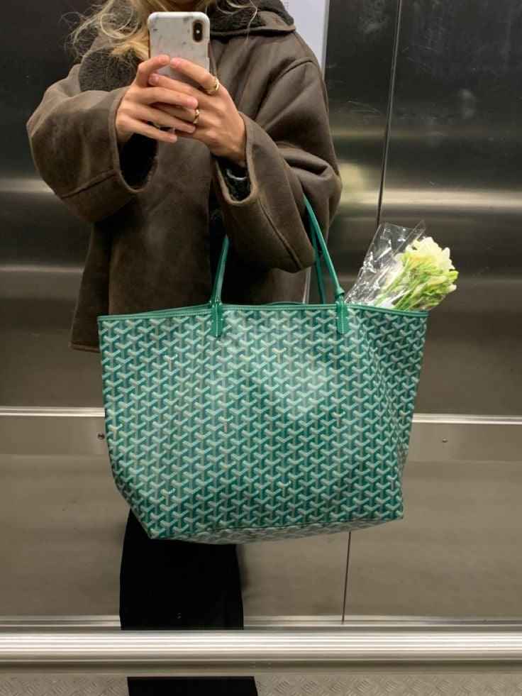 Sneakernational - GOD Bags - 220