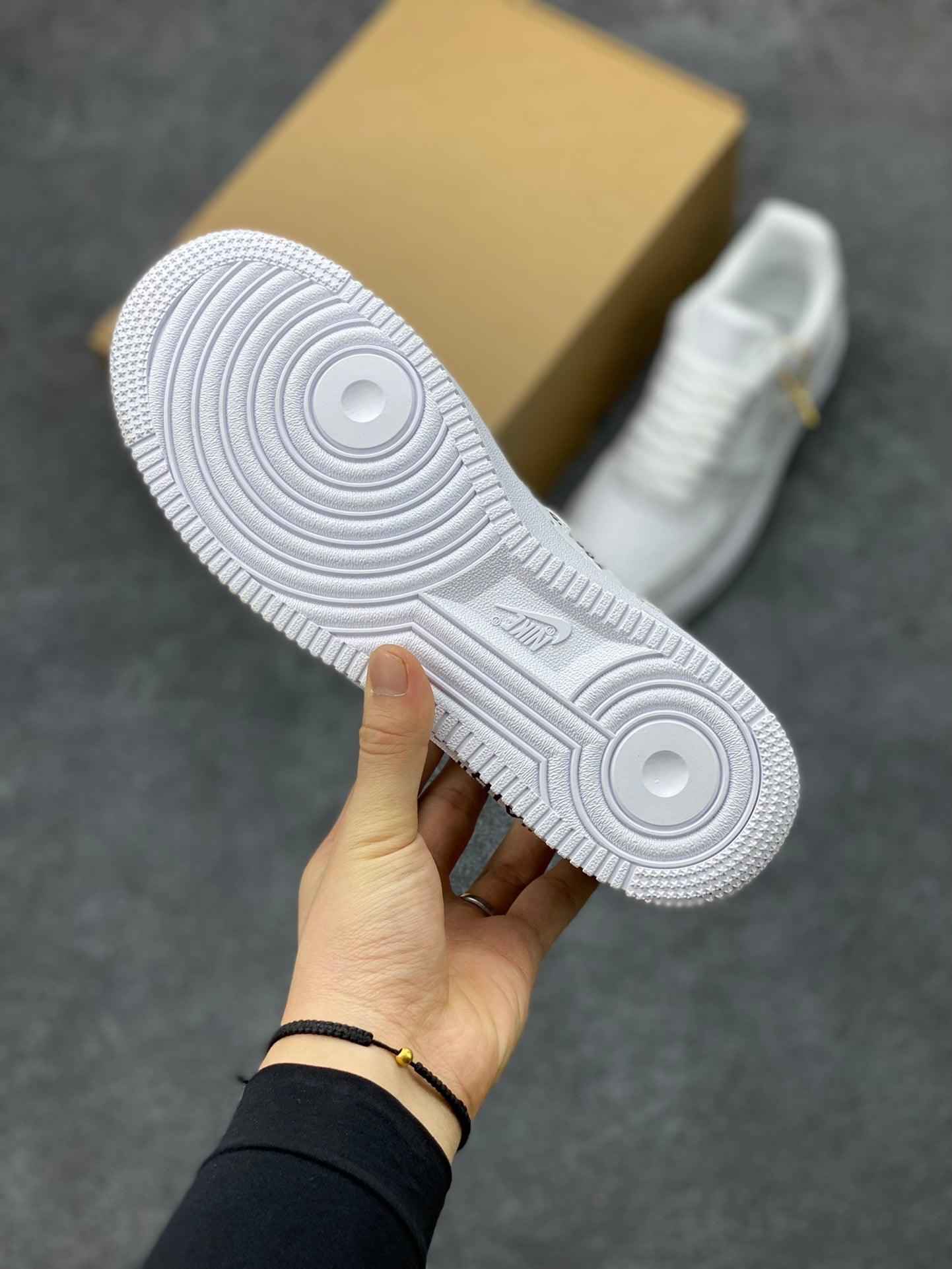 Custom Air Force 1 ’07 LV BQ8988-108