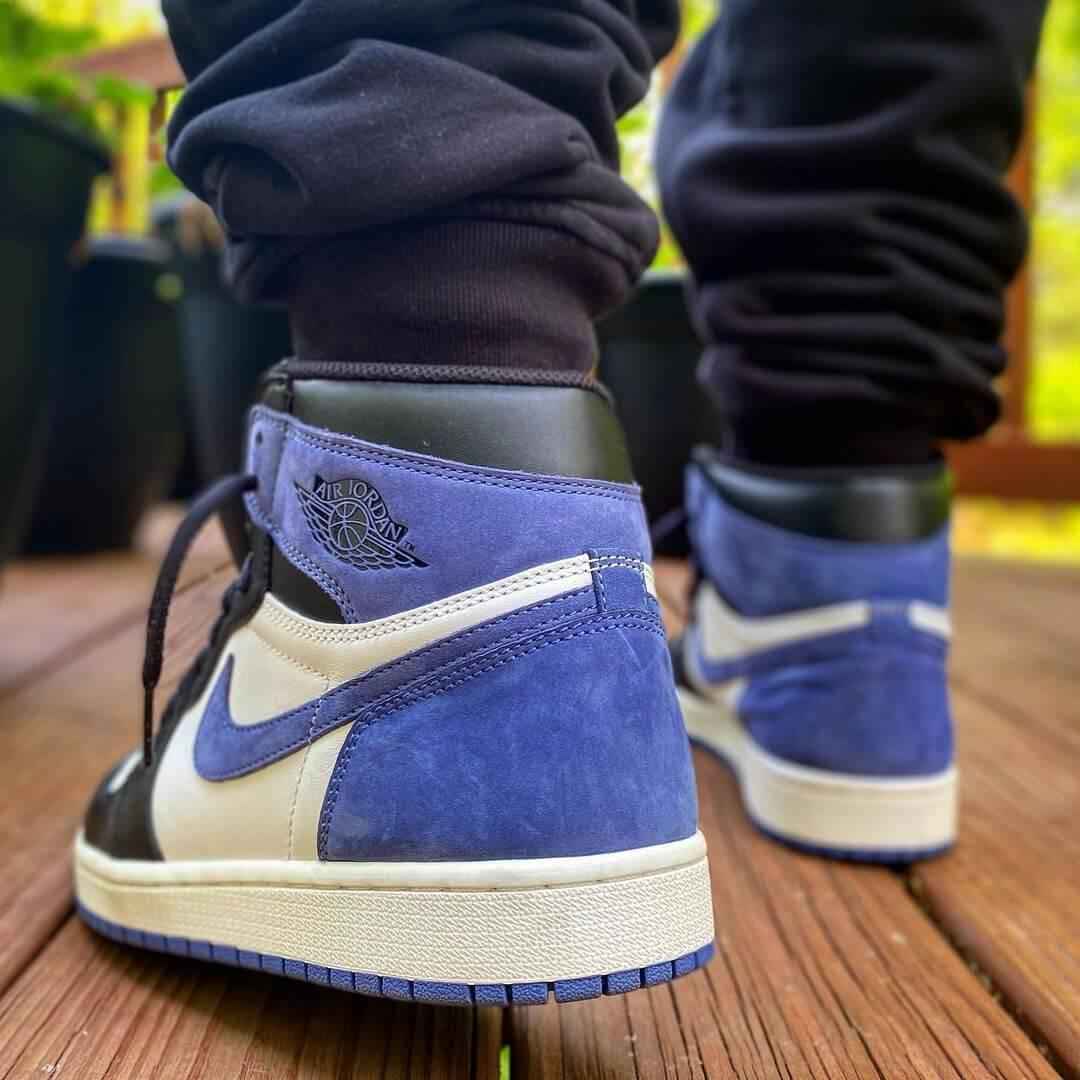 Custom Air Jordan 1 Blue Moon Sneakers