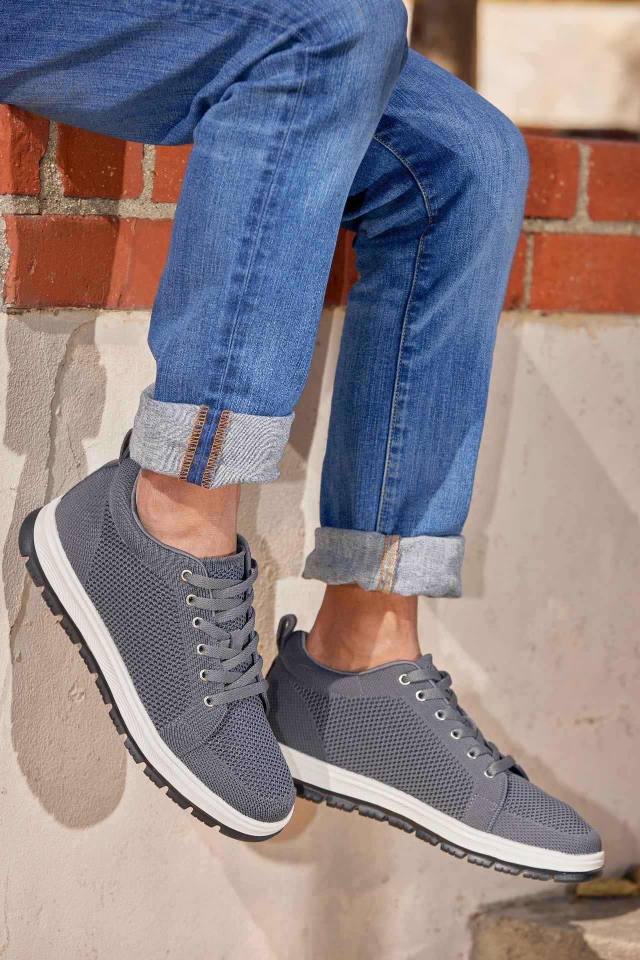 CALTO - X2323 - 2.4 Inches Taller (Iron Grey/White & Black Sole) - Lace Up Casual Sneaker - Lightweight Tallmenshoes.com