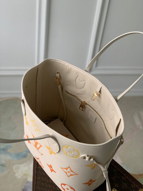 Wolvess - LOV Bags - 214 Wolvess