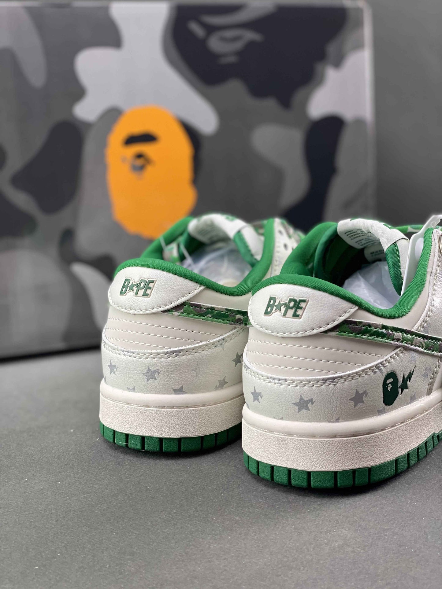 Custom SB Dunk X BAPE DW1098-349