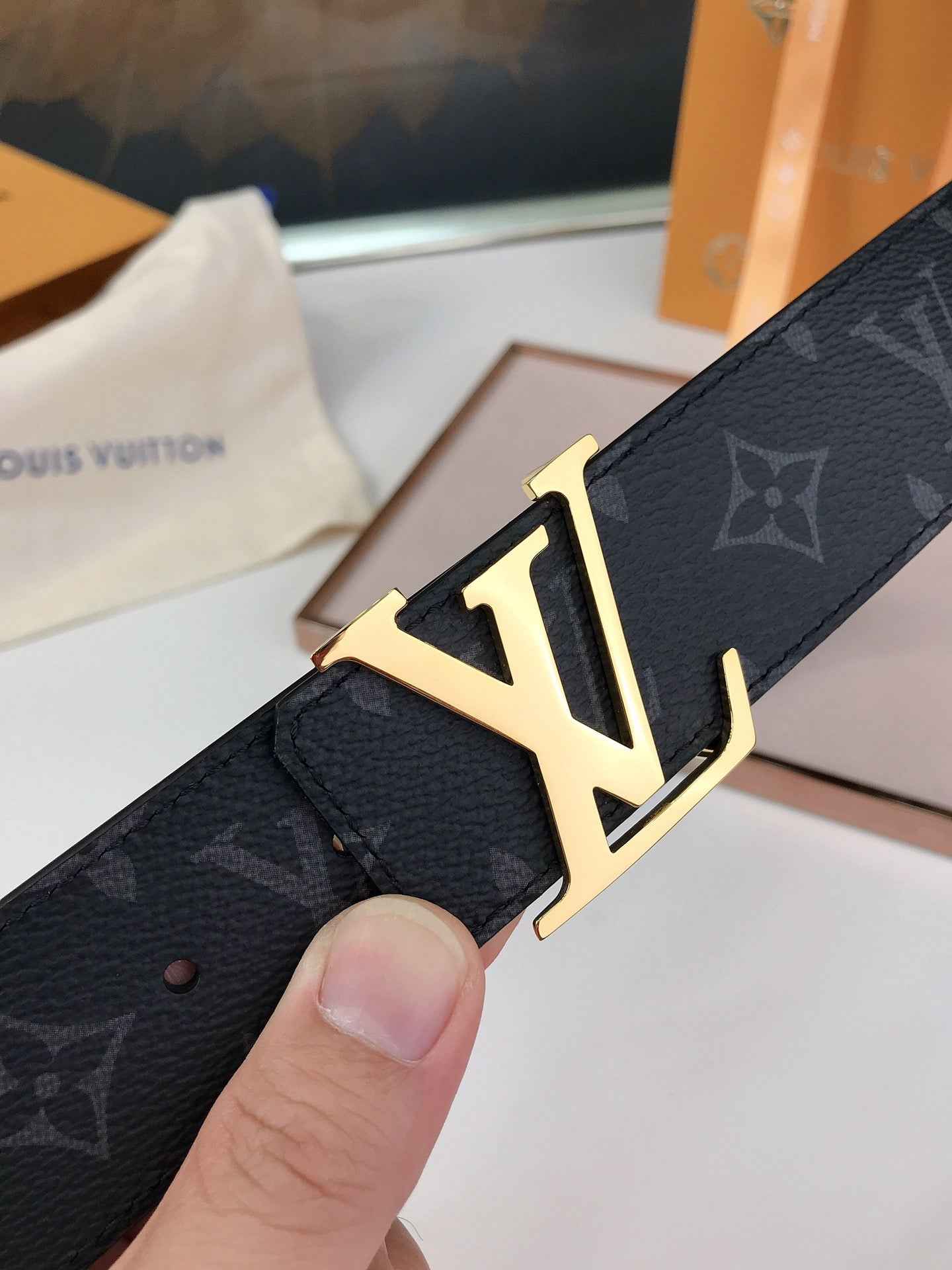 Vl - Luxury LUV BELTS 001