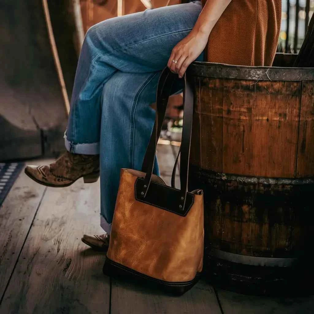 The Naomi Leather Tote Bag - Saddle Tan Bull Sheath Leather