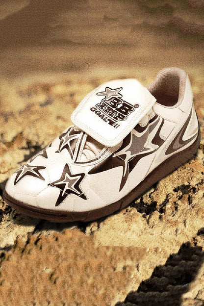 White Star Pattern Velcro Soccer Shoes - Wolvess
