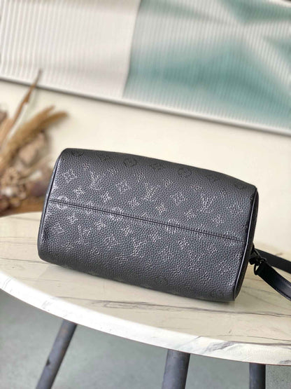 Wolvess Speedy Bandoulière 30 Monogram Leather M24435