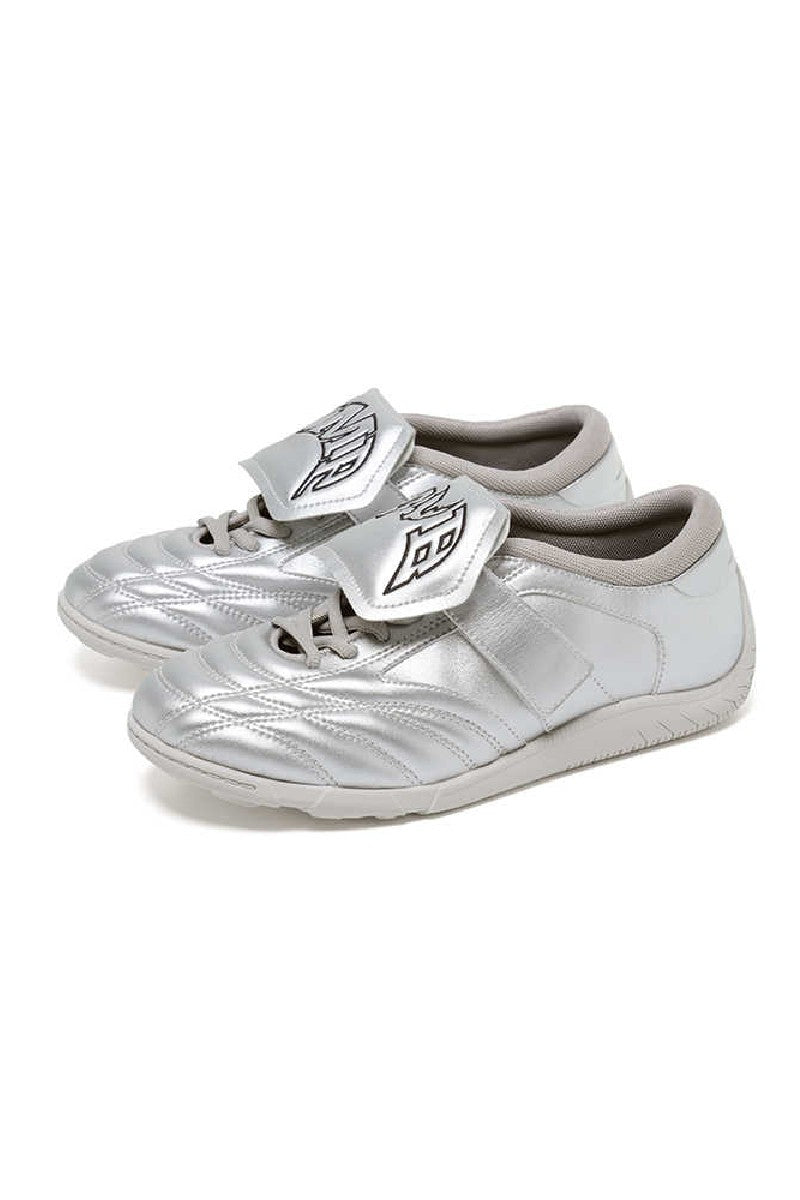 Metallic Silver Velcro Athletic Training Shoes - Wolvess