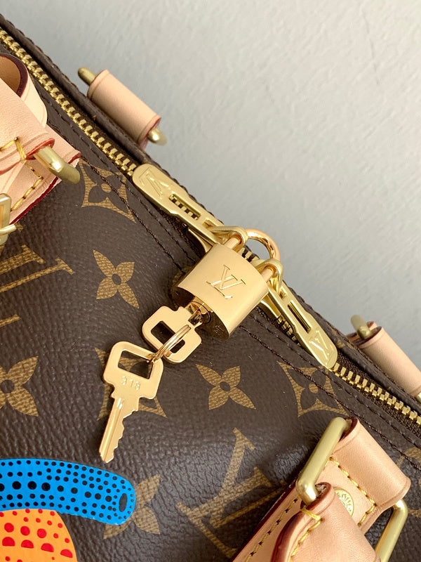 Makersluxe - LOV Bags - 185 Makersluxe