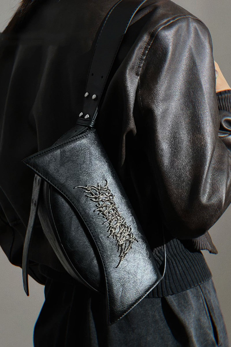 Black PU Leather Metal Logo Shoulder Bag - Wolvess