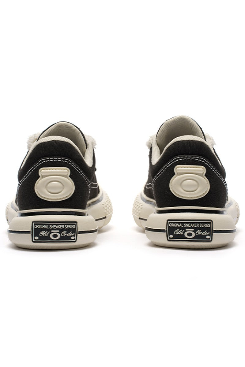 Classic Canvas Low-Top Sneakers - Wolvess