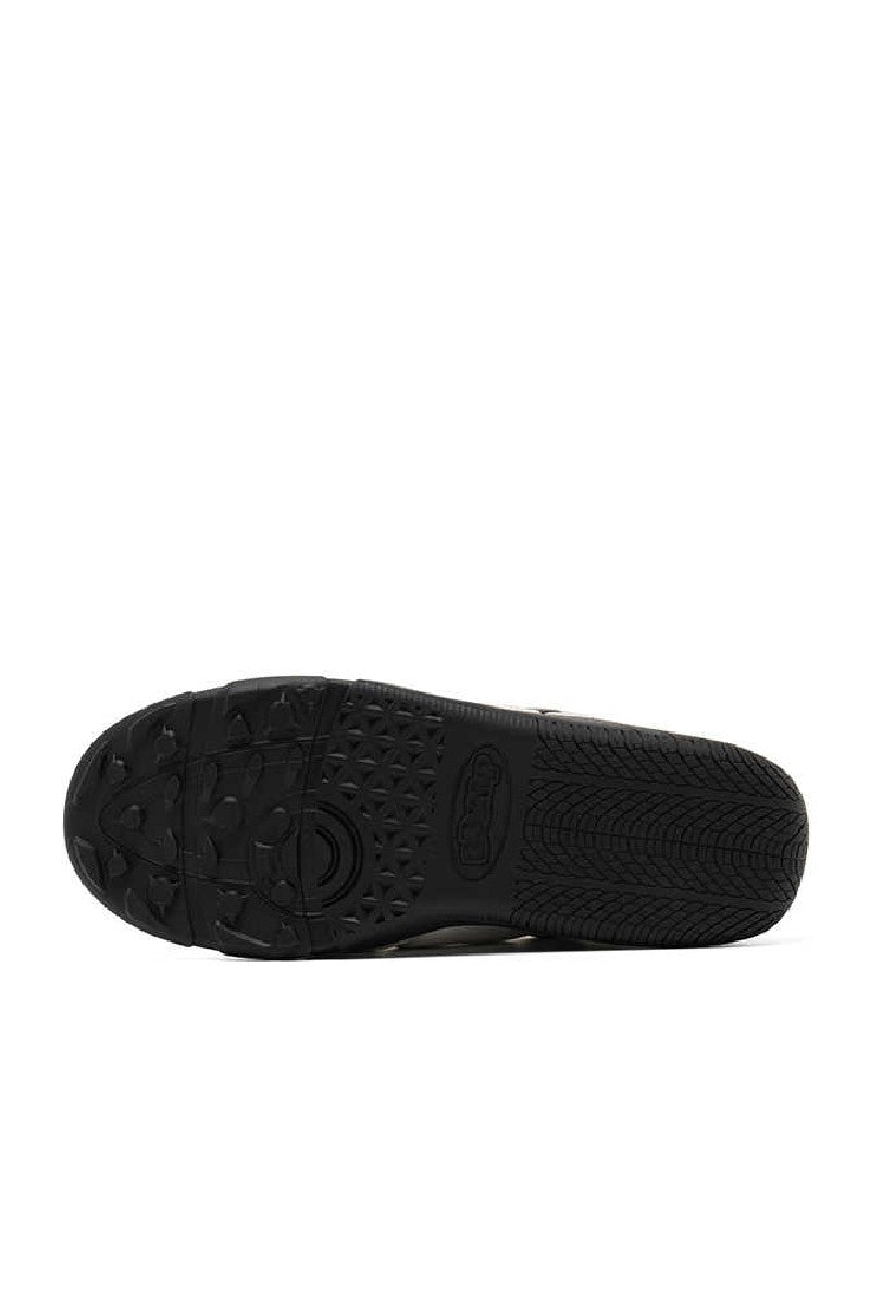 White Star Pattern Velcro Soccer Shoes - Wolvess