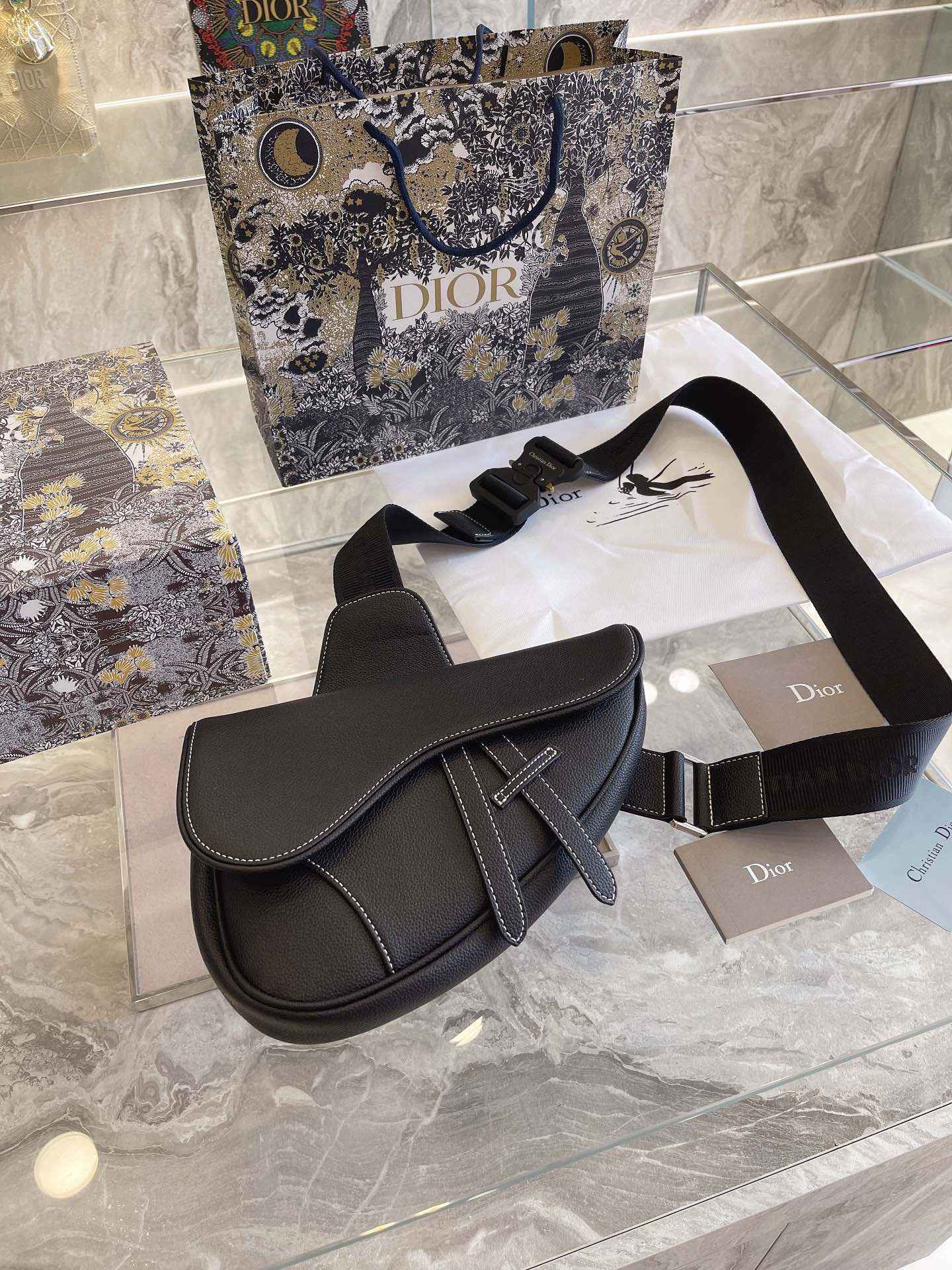 VL - Luxury Edition Bags DIR 325