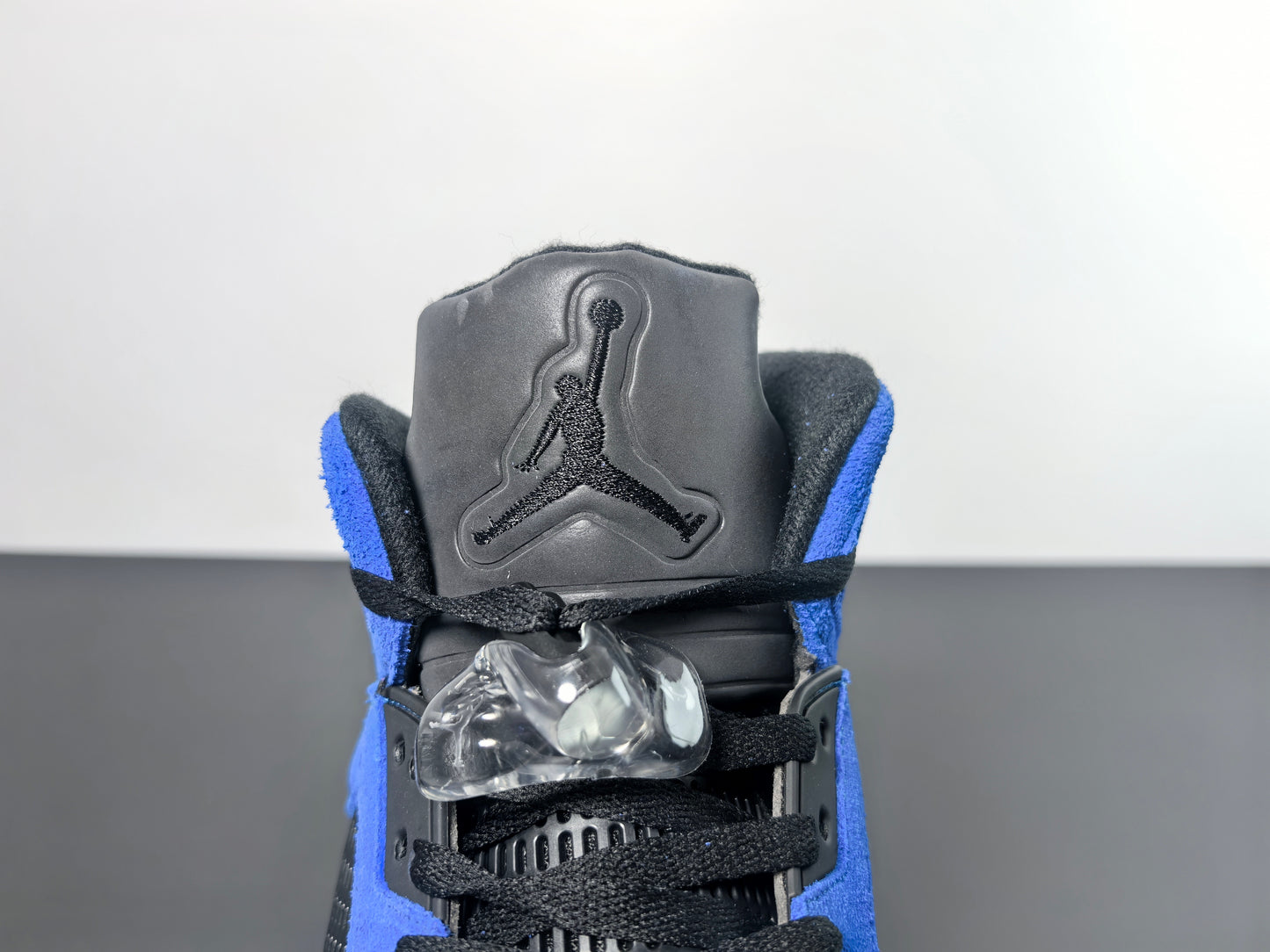Air Jordan 5 Retro Blue Suede DD0587-400 loewe