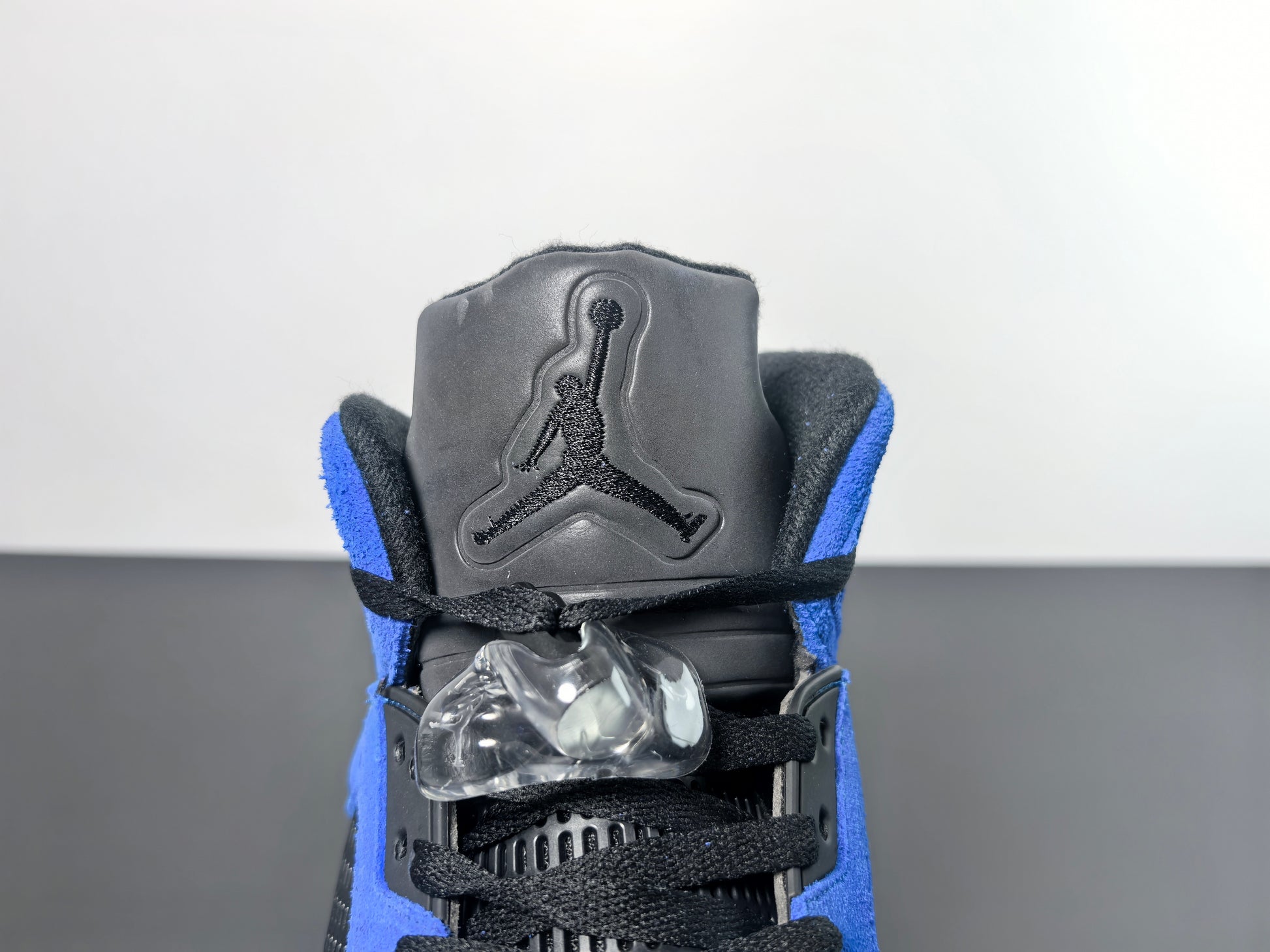 Air Jordan 5 Retro Blue Suede DD0587-400 loewe
