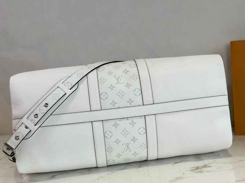 Wolvess - LOV Bags - 411