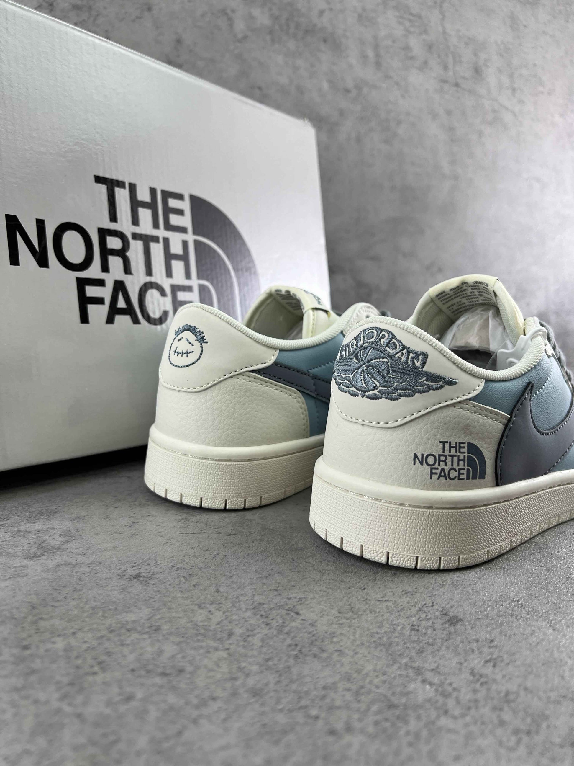 Custom Travis Scott x Air Jordan 1 x The North Face SJ2068 105