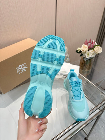 LOEWE x On Cloudsolo loewe