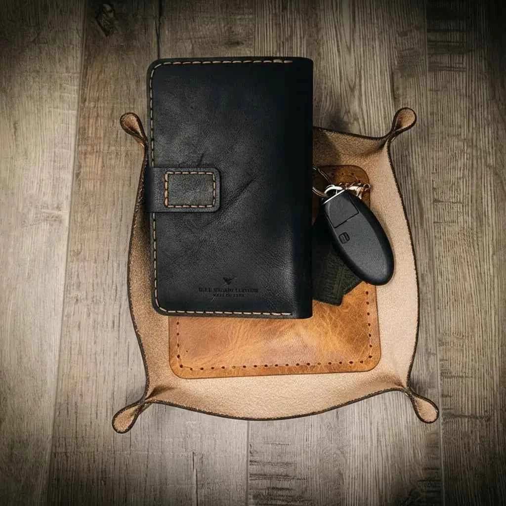 Valet Tray - Saddle Tan Bull Sheath Leather