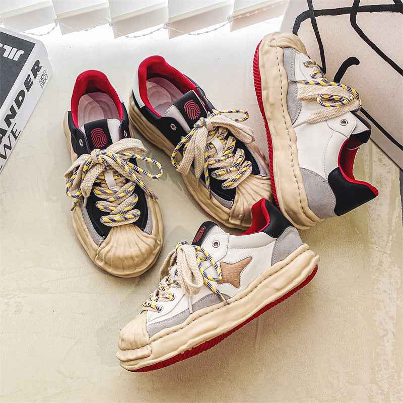 22020 EMA 12 Sneakers