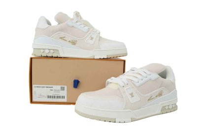 LV ARCH Light Sneaker
