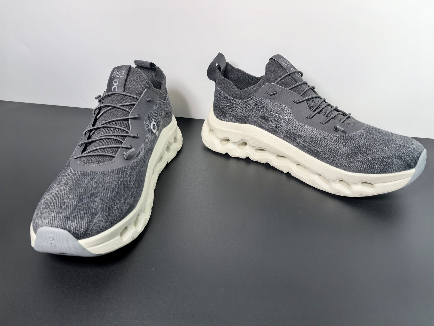LOEWE x On Cloudtilt loewe