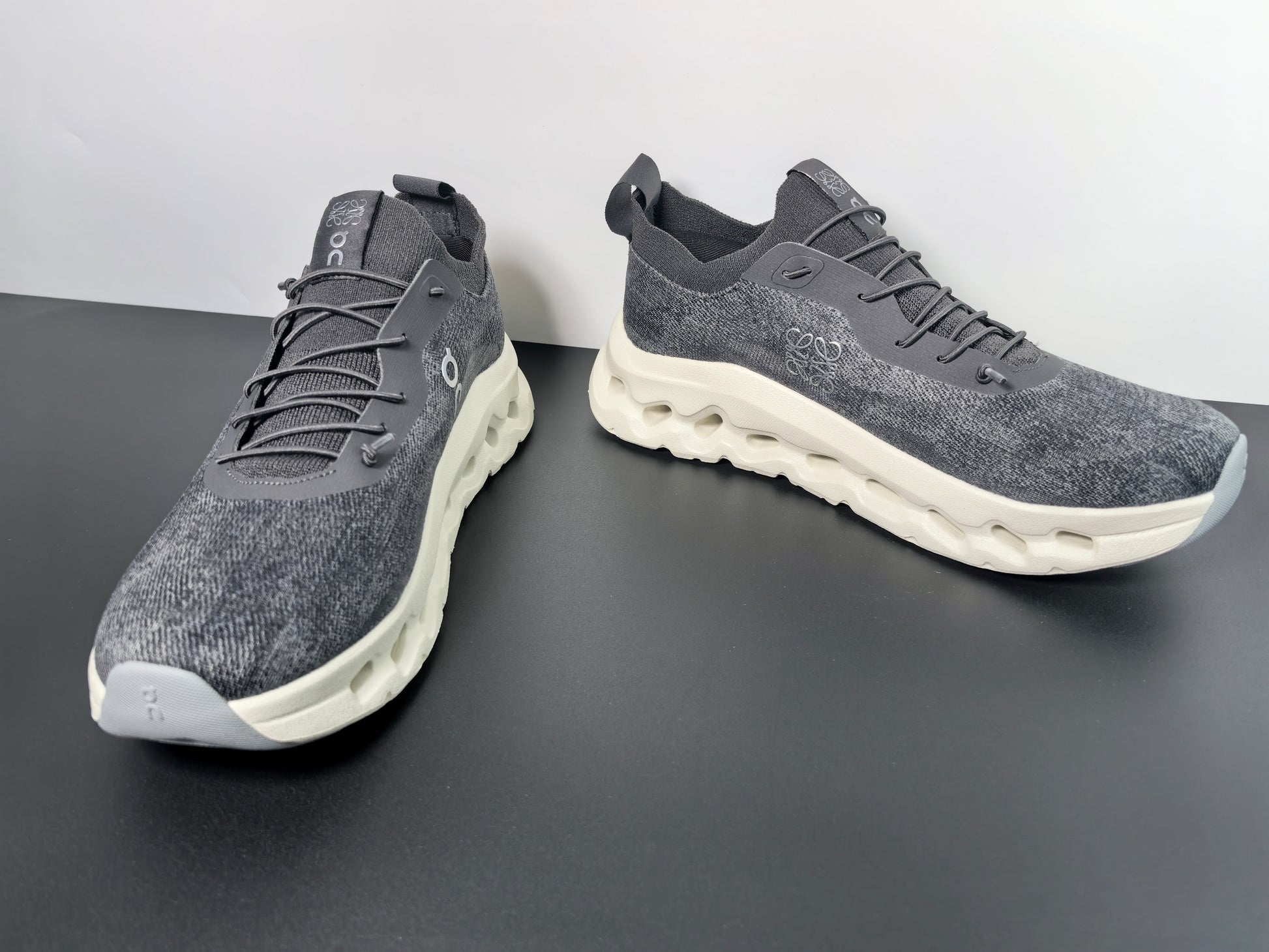 LOEWE x On Cloudtilt loewe