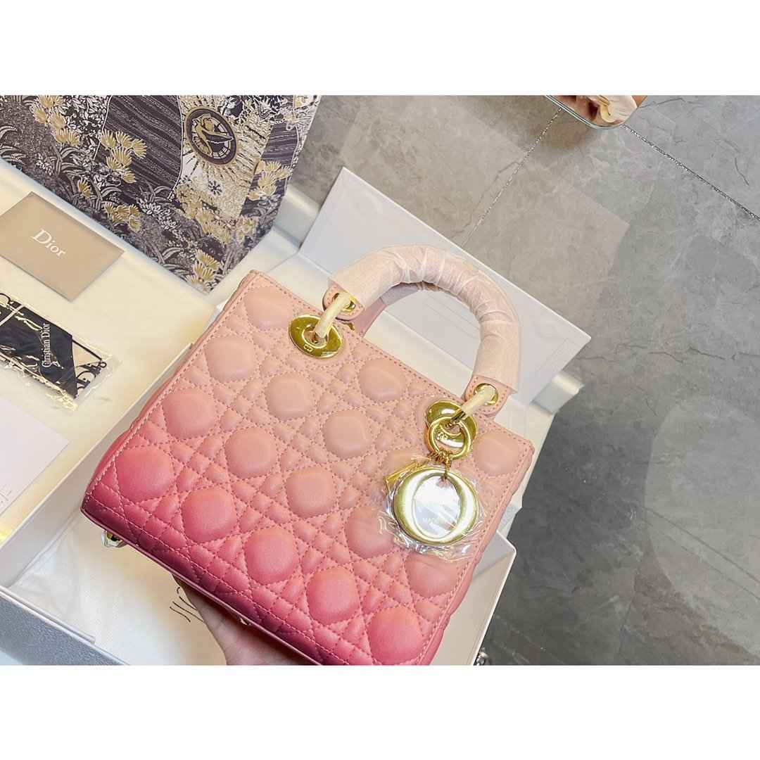 VL - Luxury Edition Bags DIR 195