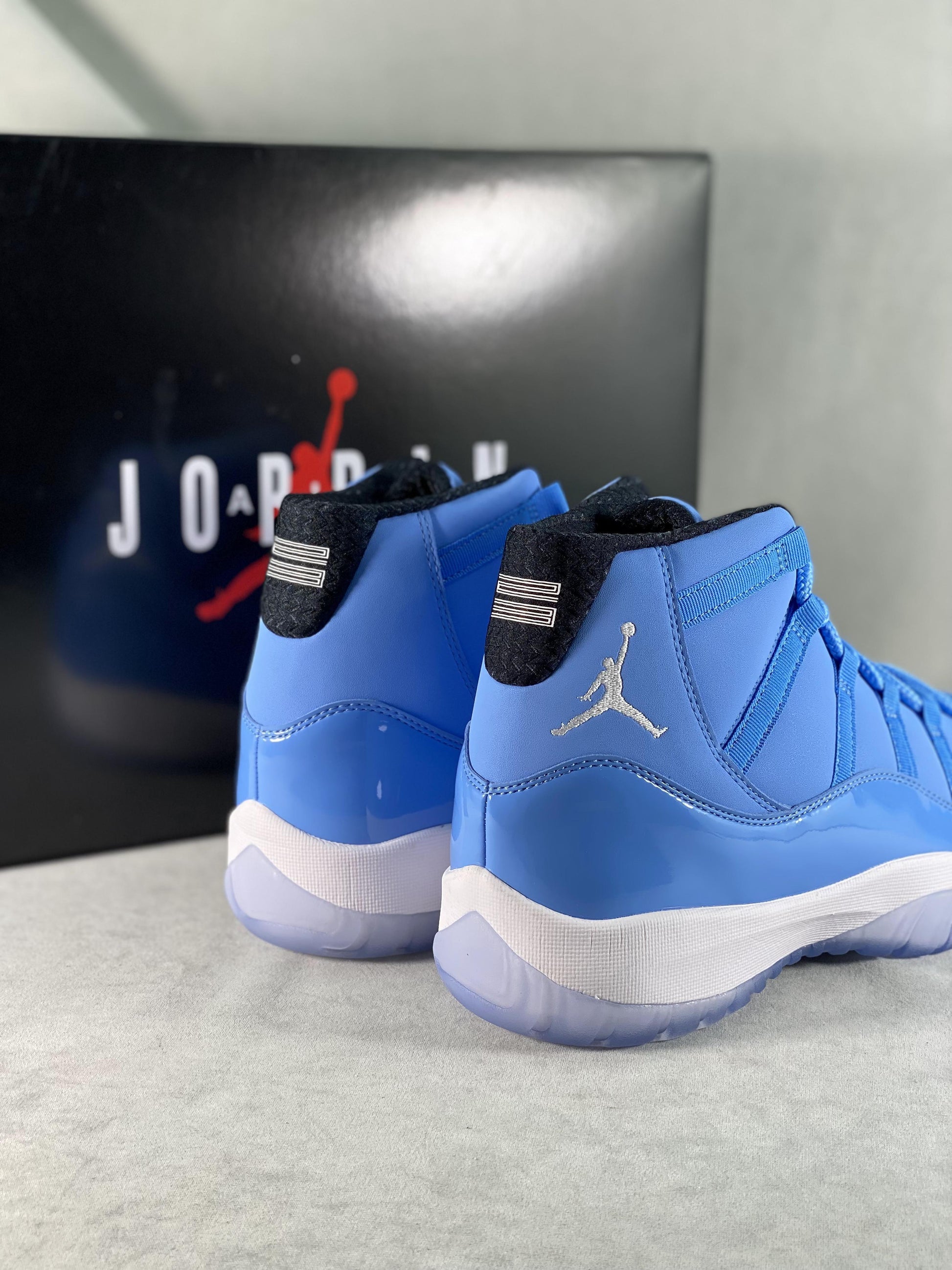 Custom Air Jordan “Ultimate Gift of Flight” Pack 717602-900 luxurysteps