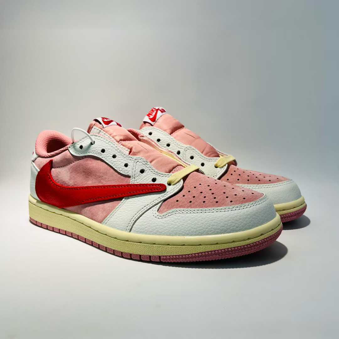 Travis Scott x Air Jordan 1 Low OG Luxuryurbanwear