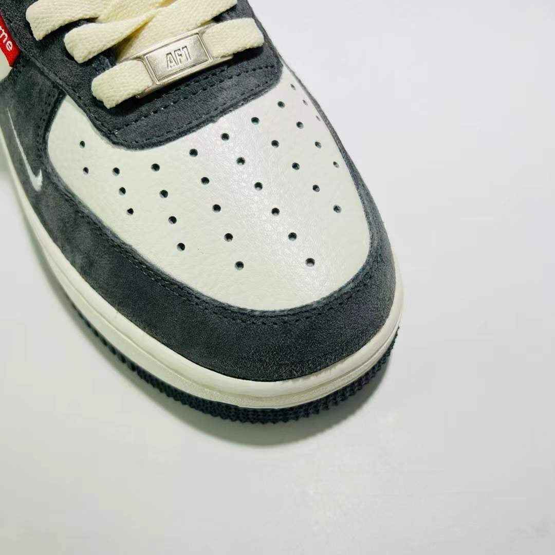 Designer Air Force 1 x Supreme x The North Face DIY