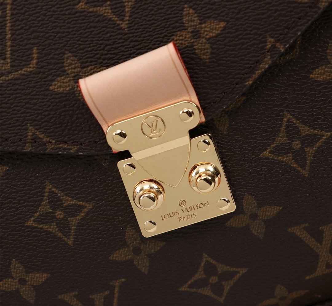 VL - Luxury Edition Monogram Bags LUV 299