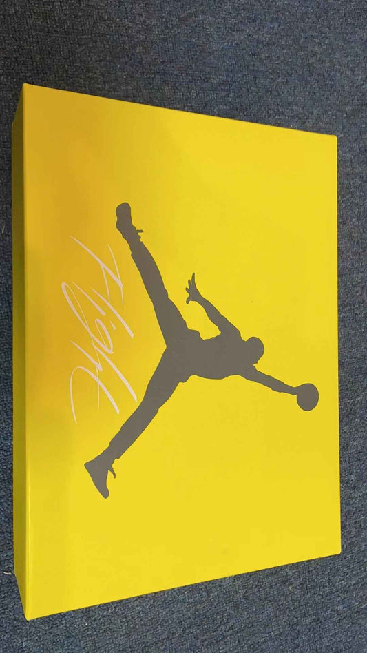 Sneaker shoes women and men shoes09