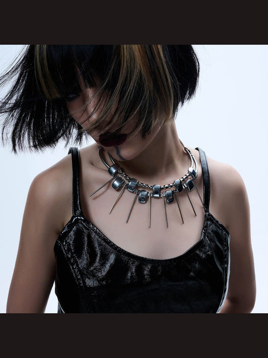 Double-Strand Metallic Spike Choker Necklace - Wolvess