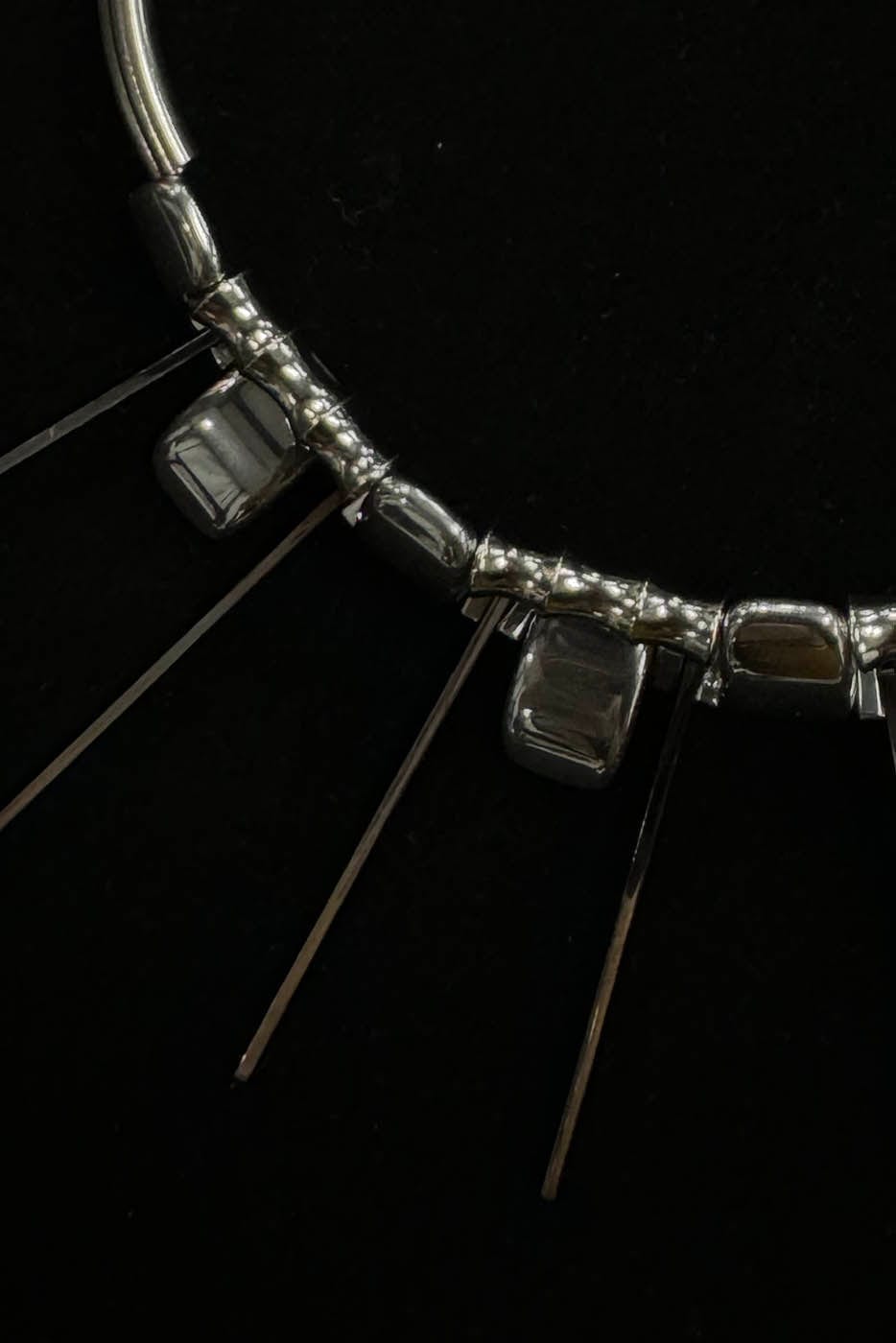 Double-Strand Metallic Spike Choker Necklace - Wolvess