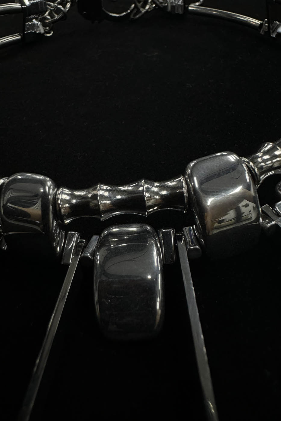 Double-Strand Metallic Spike Choker Necklace - Wolvess