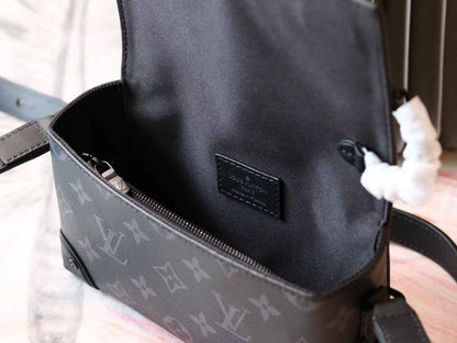 Luxury Edition Monogram Bags LUV 1207