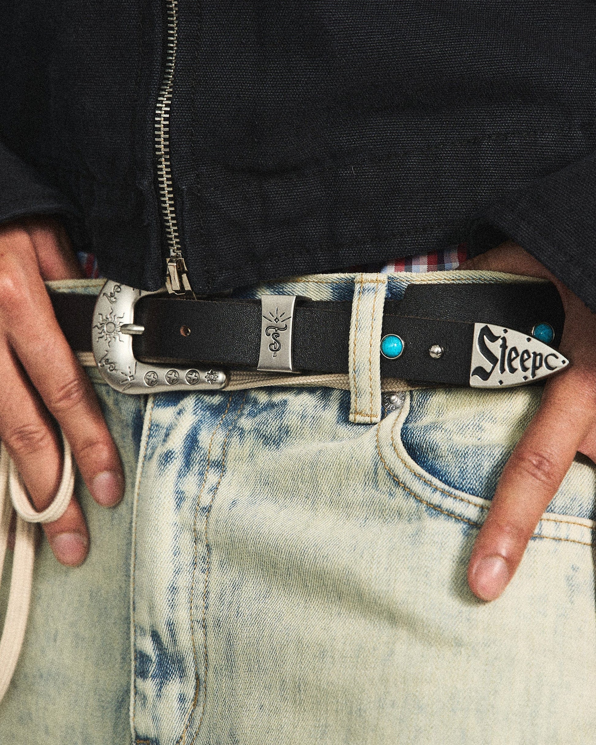 Western Rivet Belt - Wolvess