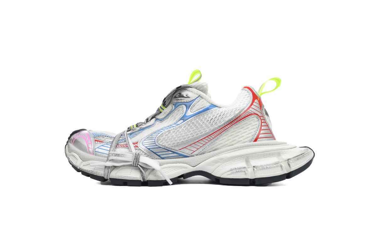 Custom BLCG Silver Sneakers W3XL5