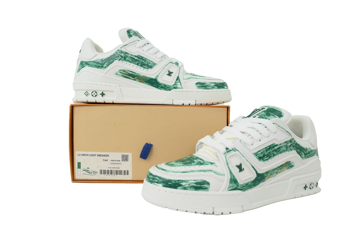 Monogram Louis ARCH Light Sneaker louis vuitton