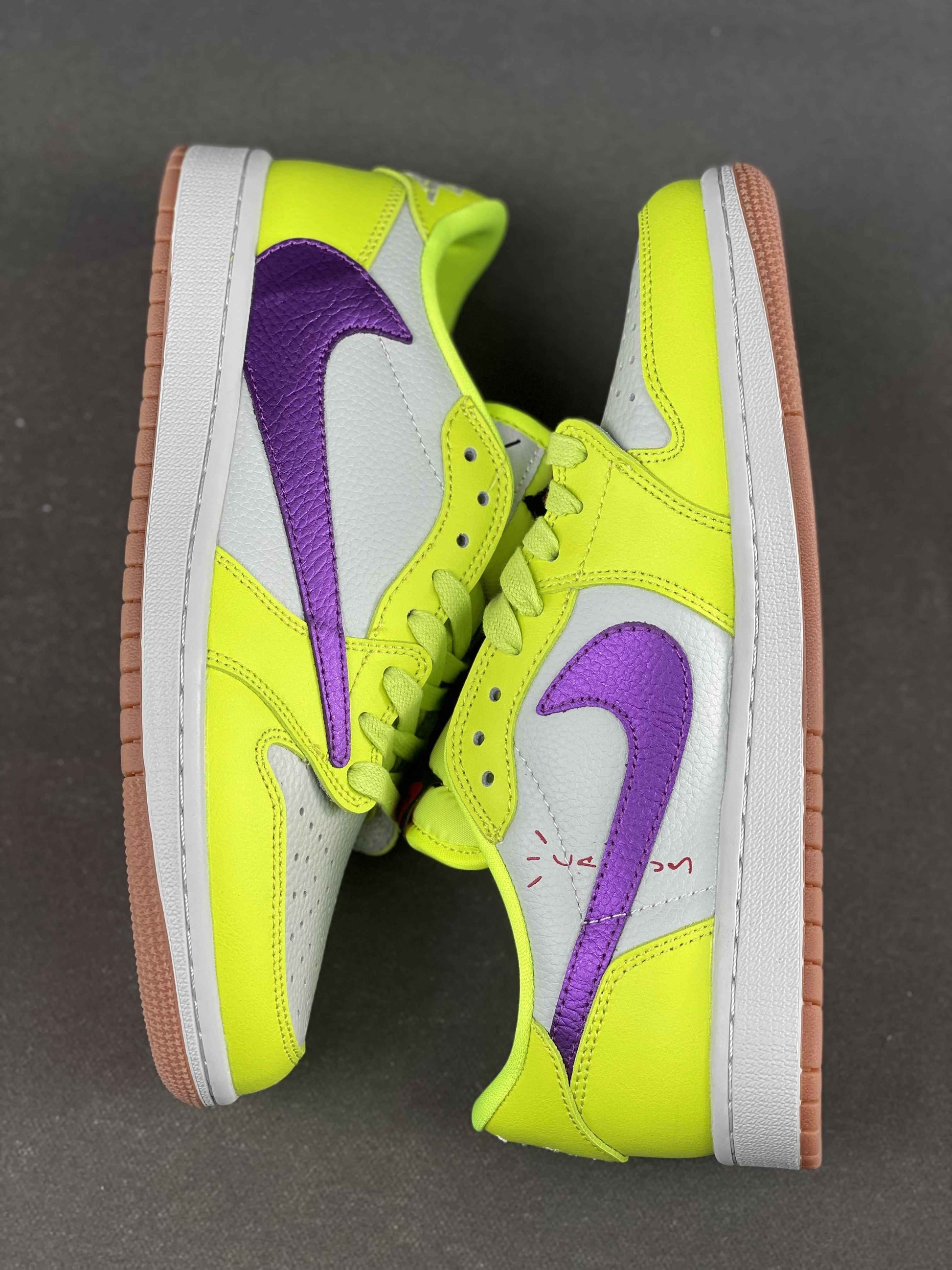 Custom Air Jordan 1 x Travis Scott Reverse Mocha DM7866-666