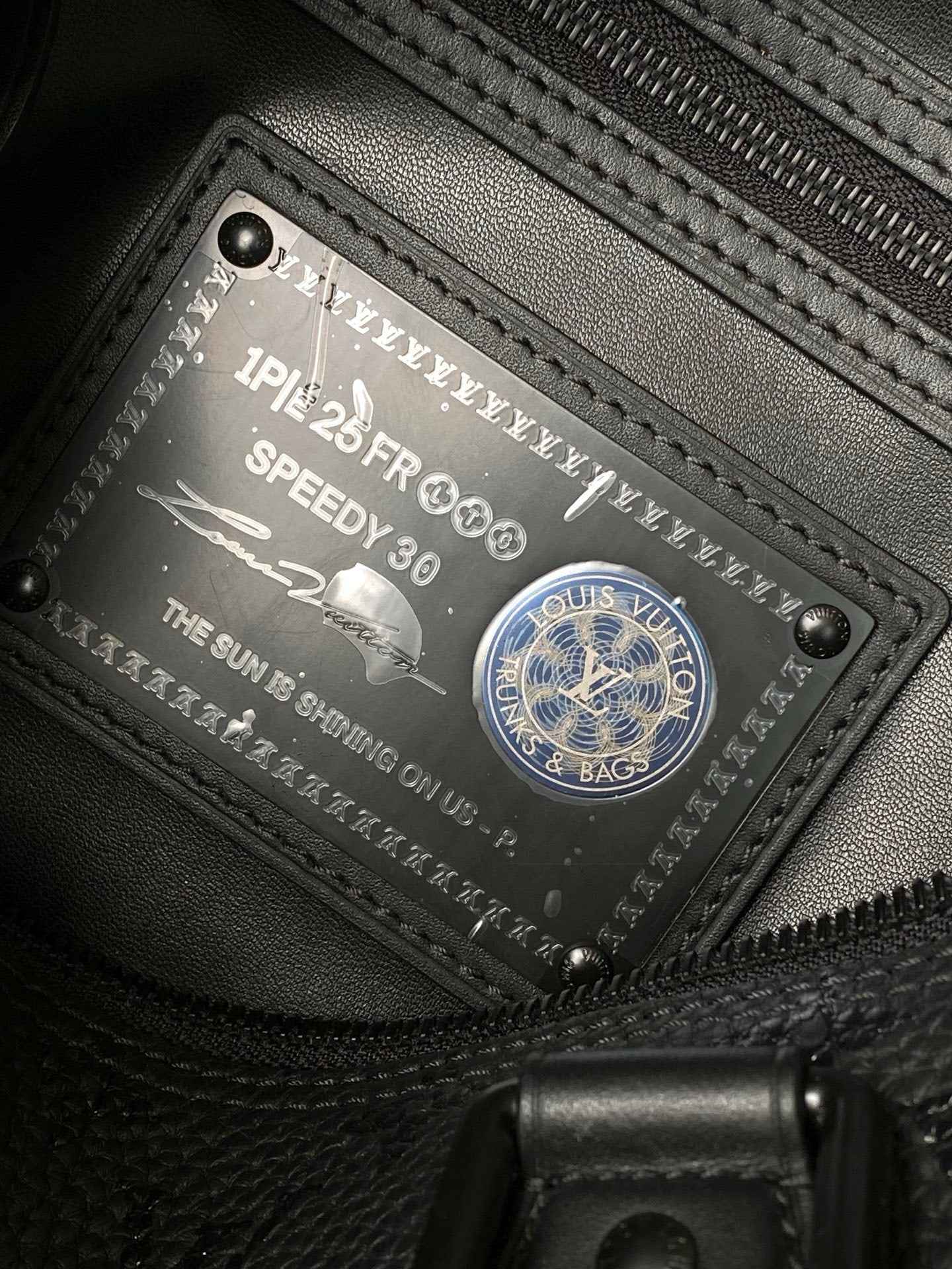 Wolvess Speedy Bandoulière 30 Monogram Leather M24435