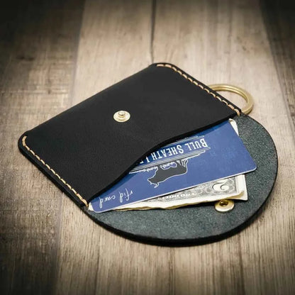 The Richmond Leather Keychain Wallet in Black Bull Sheath Leather