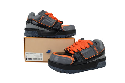 Monogram LV Arch Light Sneaker louis vuitton