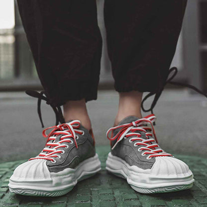 LQ225 EMA 11 Sneakers