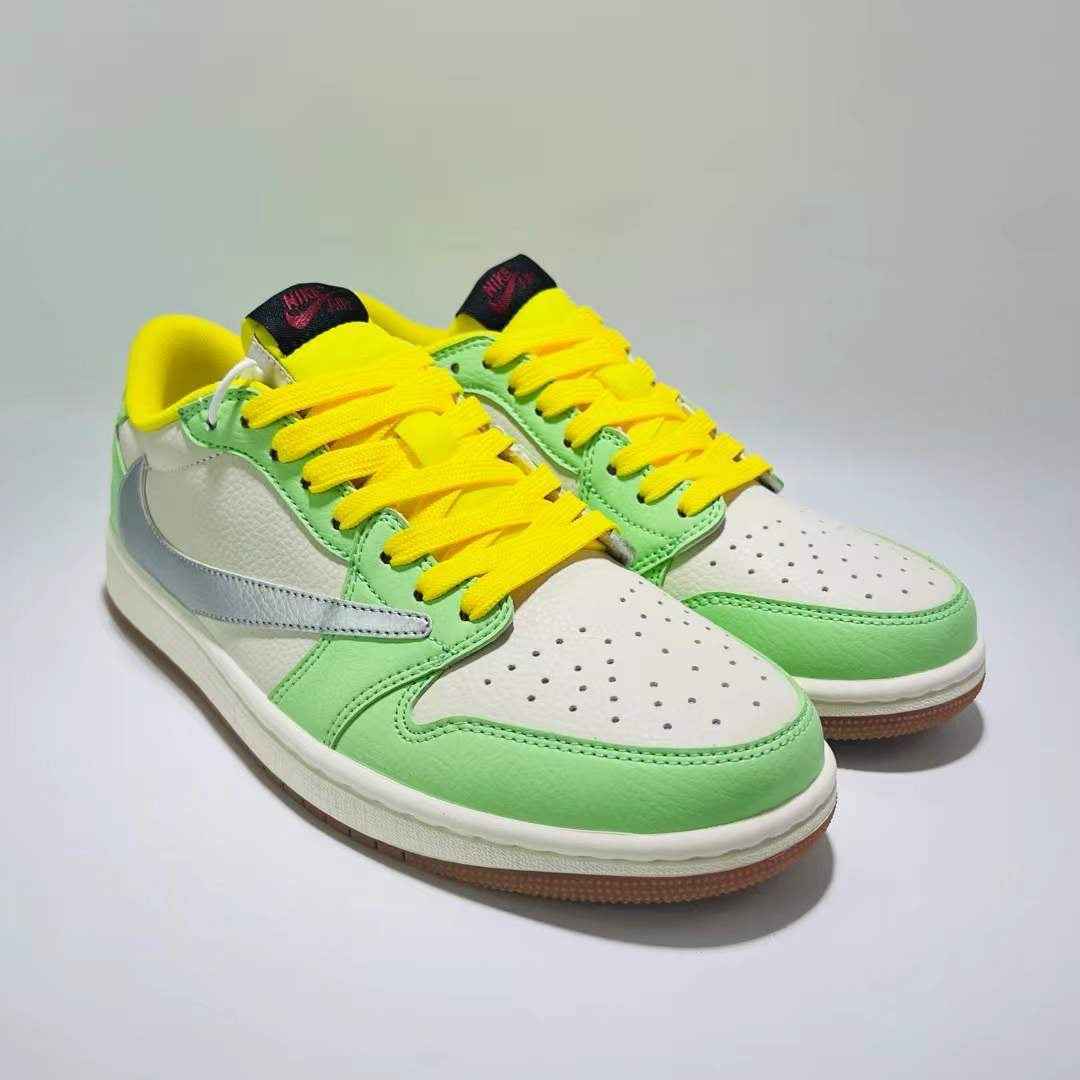 Designer Air Jordan 1 Travis Scott DN6901 092 - Limited Edition Sneakers