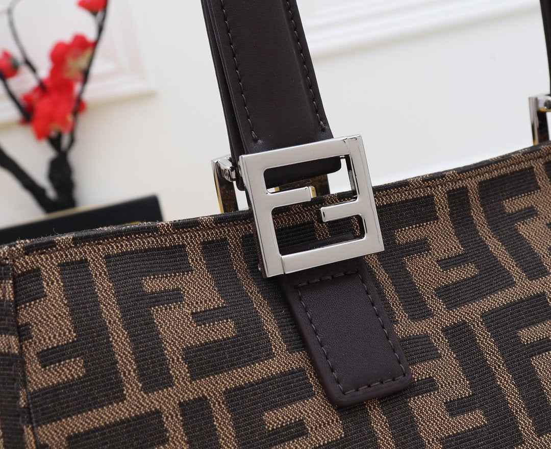 VL - Luxury Edition Bags FEI 102