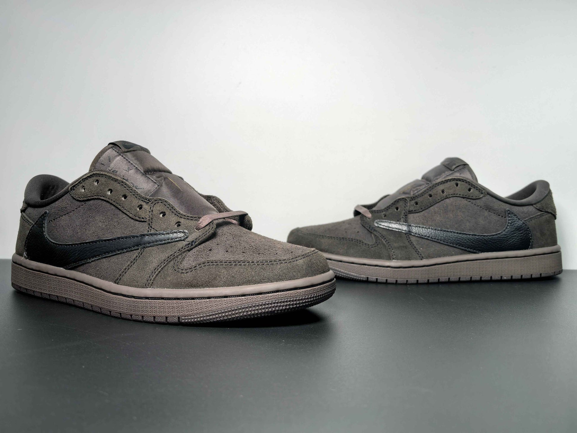 Custom Travis Scott x Air Jordan 1 Low OG “ DM7866-202