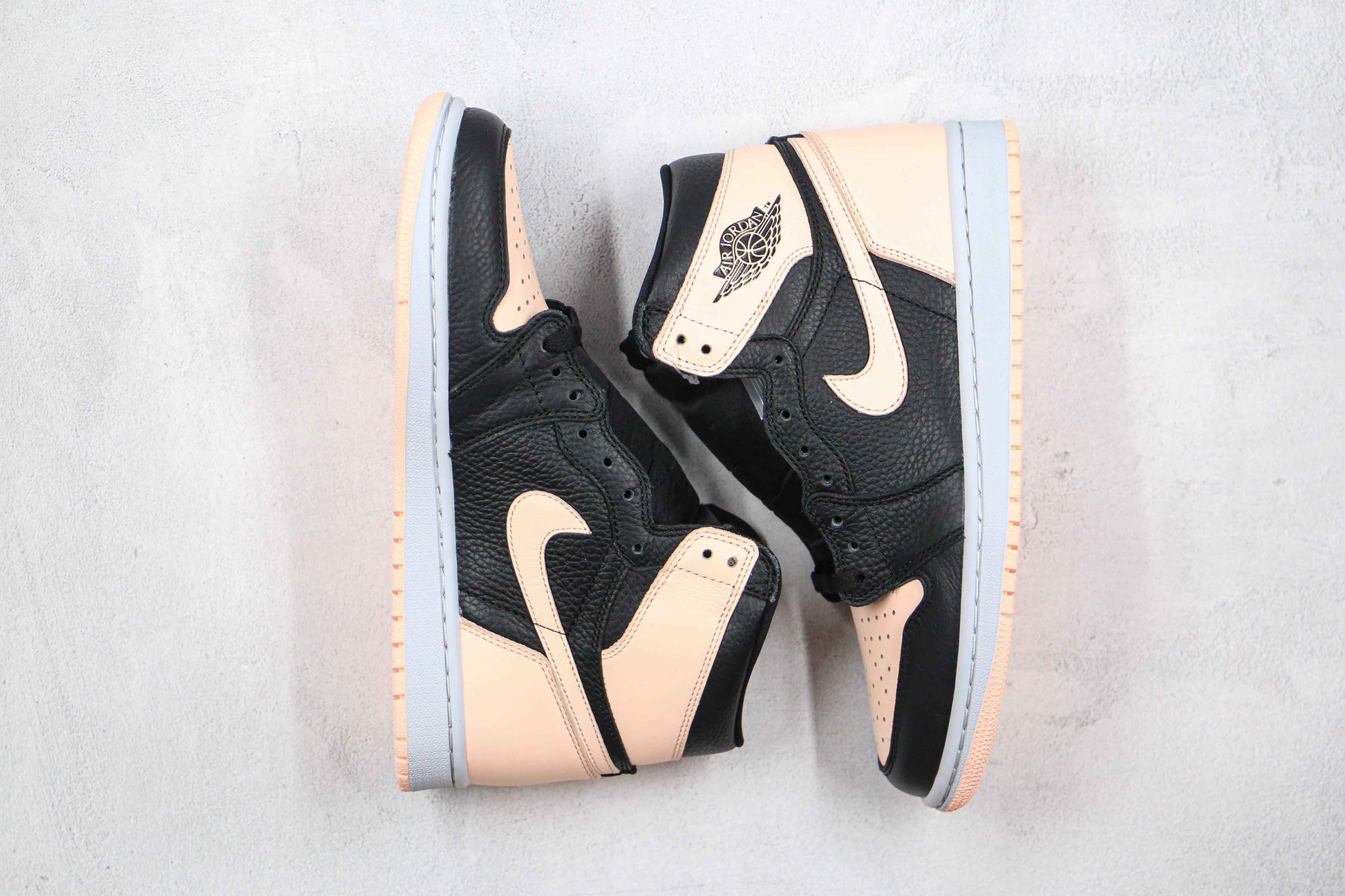 Custom Air Jordan 1 High OG Crimson Tint AJ1 High Q
