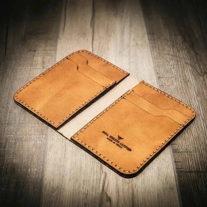 Western Vertical Wallet - Saddle Tan